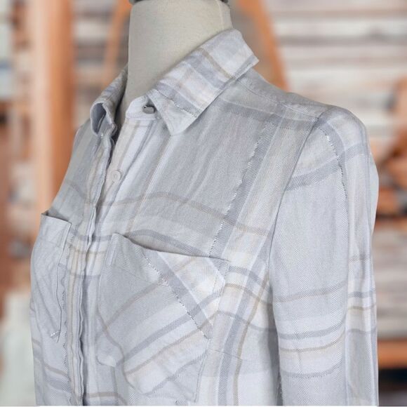 White House Black Market Button Down Top Size 12 - Picture 9 of 13